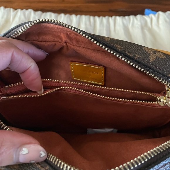 Fannie Belt , Chest Bag, Bumbag - Picture 7 of 7